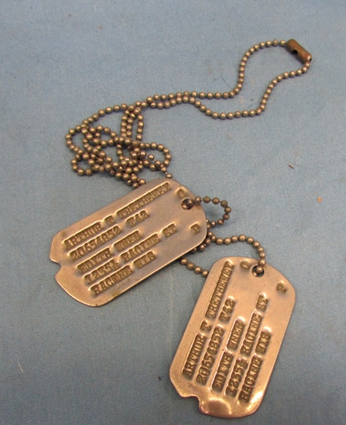 Stewarts Military Antiques - - US WWII Next Of Kin Dog Tag Set Racine ...