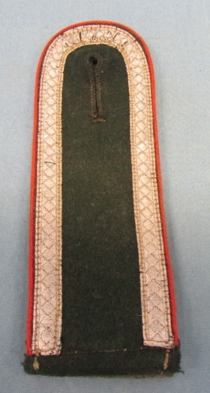 German WWII Army Artillery Unteroffizier Shoulder Strap