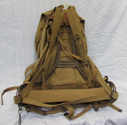 Stewarts Military Antiques - - US WWII Mountain Troops Rucksac & Frame ...