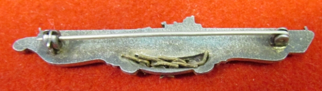 US WWII Navy Submarine Combat Badge, Sterling