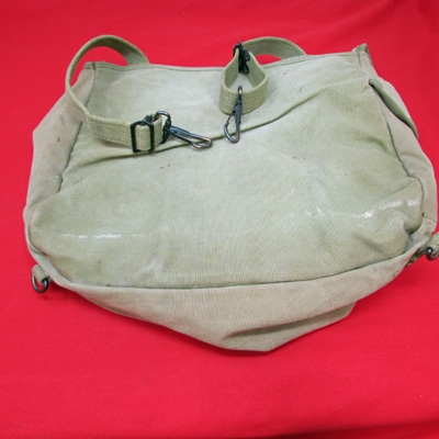 Stewarts Military Antiques - - US WWII Musette Bag, Atlantic Products Corp, 1942 - $65.00