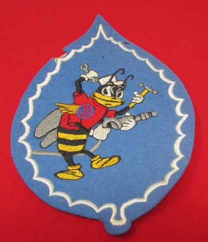 US WWII, Disney Designed, Beechcraft Aviation Patch. Busy Bee Award