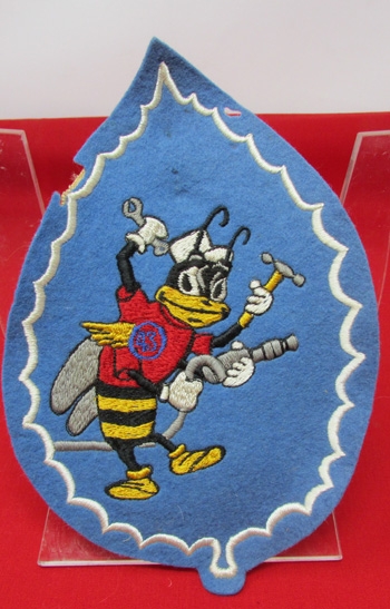 US WWII, Disney Designed, Beechcraft Aviation Patch. Busy Bee Award