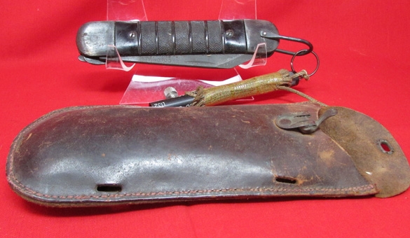 US WWII USAAF Colonial Mfg Survival Kit Knife, Leather Sheath and Metal Tool