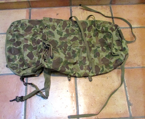 Stewarts Military Antiques - - US WWII 1943 Camouflage Jungle Pack ...