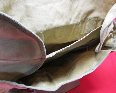 Stewarts Military Antiques - - US WWII USMC Musette Bag, Complete - $95.00
