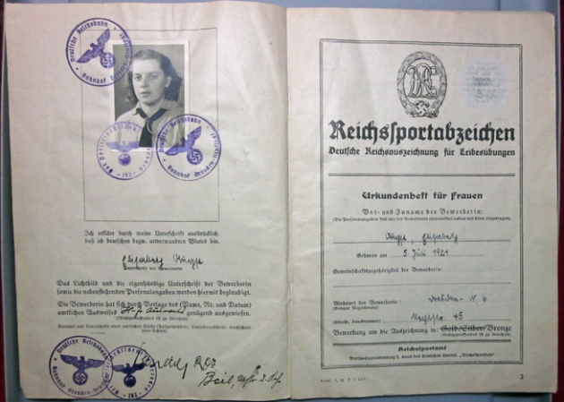 German WWII DRL Sports Badge Document, BDM Girl 1943