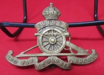 British WWI-WWII Royal Artillery Cap Badge