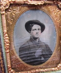 Photo: US Civil War Era 9th Plate Tintype Union Soldier, Fancey Leather Case