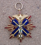 Japanese WWII Replica Order of the Golden Kite, 1st Class Badge