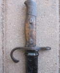 Photo: Japanese WWII Type 30 Bayonet, Kokura Arsenal, Iwo Jima Attribution
