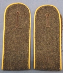 Photo: German WWII Heer Late War Shoulder Straps, Signals